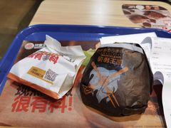 -汉堡王(下沙银泰店)