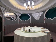 -哈啾嗨·新概念蒙餐(红星新城店)