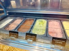 -怡咖啡海鲜自助餐厅(浦东香格里拉店)