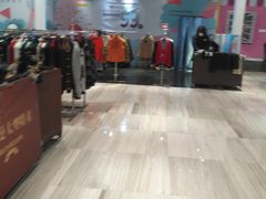 -百盛(中山路店)