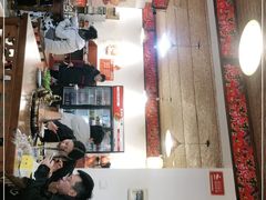 大堂-岳记兴隆·青城腊排铜火锅(融创店)