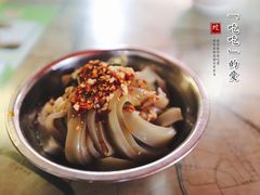 鸡豆凉粉-88号小吃店·经典云南菜·地道纳西美食
