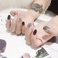 -Pink You美甲美睫纹绣定制中心