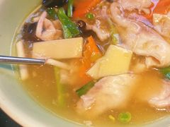 -梅飞酒家(名辉豪庭店)