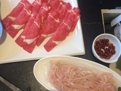 -小天鹅火锅·一线江景洪鼎旗舰店(洪崖洞店)