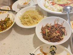 -江渔儿酸菜鱼·拔草餐厅(虎门君乐汇店)
