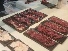 -牛里牛气· 榴莲海鲜鲜牛肉自助火锅·烤肉(横岗店)