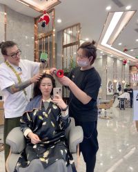 -Meng Lang 梦郎白金店