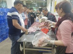 -标记美食新鲜猪杂(兴南大道店)
