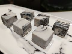 芋头黑芝麻糕-广州文华东方酒店·江-由辉师傅主理