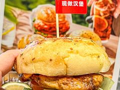 -必胜客(WOW中心城店)