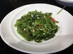 -香山湖家家宴(中山陵店)