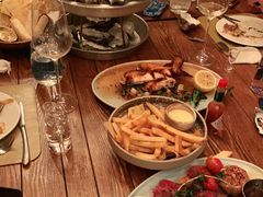 -斯普汇生蚝牛排馆(中骏世界城店)