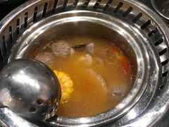 -钱小主·自助回旋烤肉火锅餐厅(东方新天地店)