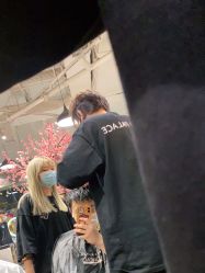 -时尚殿堂明星门店