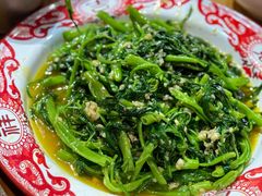 -郭婆婆疯子鸡·土货江湖菜馆