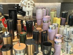 -星巴克臻选(上海合生汇1F店)