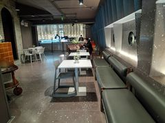 -思南书局·诗歌店