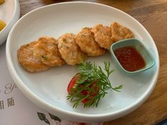 广式招牌煎虾饼-花舍·新派粤菜·西餐·下午茶(亚运村·鸟巢店)