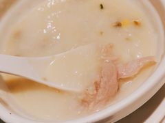 老西关皮蛋瘦肉粥-虾饺妹·酒家(海珠广场店)