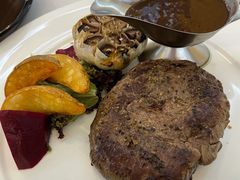 -成桂西餐厅·42年的味道(五大道疙瘩楼店)