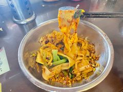 -爱骅裤带面馆(东木头市店)