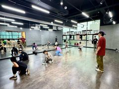 -零下舞度·街舞连锁机构(万科中心店)
