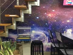 -臻鲜燕海鲜融合餐厅(金陵style店)