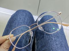 -罗伯特眼镜·蔡司官方授权(罗湖国贸店)