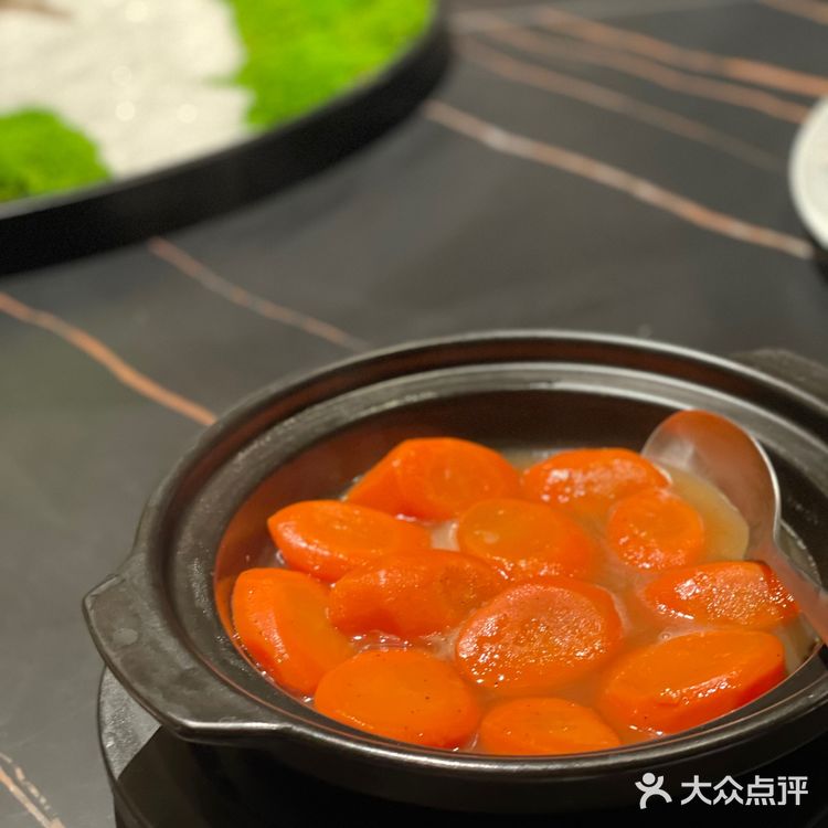 新开业的浦江名荟和浦江荟一样,一如既往的有着排场和体面