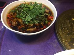 -自贡盐帮菜·玩辣餐厅(樱花园西街店)