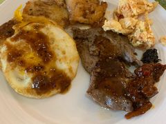 -安徽饭店·白鹭阁自助餐厅(梅山路店)