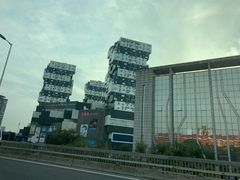 -资和信百货商场