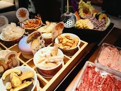 -菌自由丨野生菌火锅特色庭院餐厅(丽江古城店)