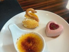 -圣丰索菲特·2 On 988 Café 自助餐厅