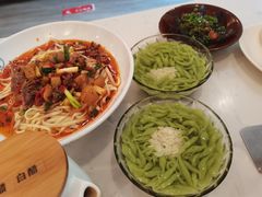 -李与白包子铺(桐梓林店)