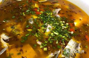 Stove-cooked Wild Crucian Carp