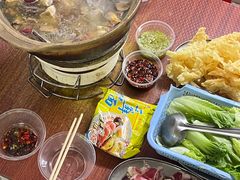 -威邵鸡煲(西华路总店)