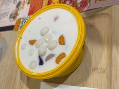-满记甜品(优客百盛店)