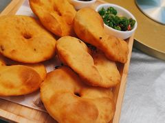 -唐猫庭院·千年陕菜(大唐不夜城店)