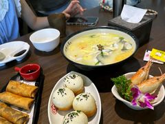 -玖鲜小笼(中山广场店)