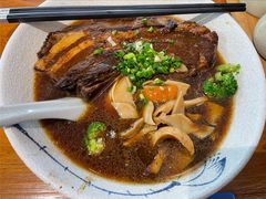 虎皮大肉面-囿面传统制面馆(中央路店)