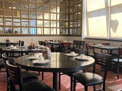 包厢-三和烧腊面家