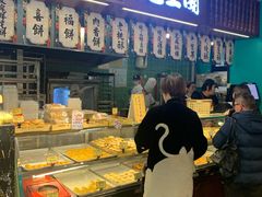 面包甜点陈列柜-武汉冠生園(吉庆街店)