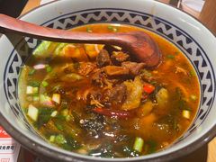 酸菜牛腩粉-三两粉(深圳龙华上塘店)