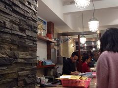 -广东仔港式茶餐厅(银泰店)