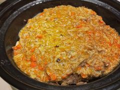 蟹黄煲仔饭-屋里厢上海菜馆