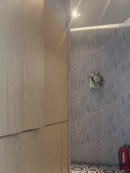 -PE SALON 