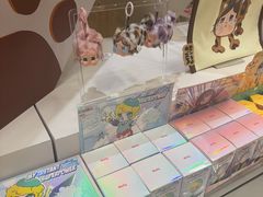 -泡泡玛特POPMART(蓝色港湾店)