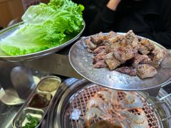 -韩烧牛中牛·甄选黑牛烤肉(黑金店)